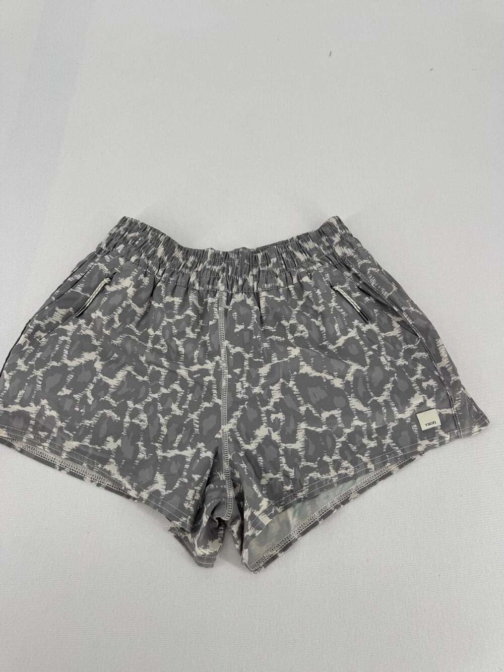 Vuori Dash Shorts Size S Gray Animal Print Athletic Running